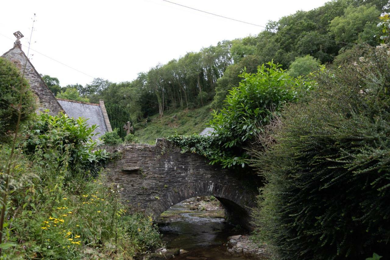 A Superb Bijou Retreat With Jacuzzi Near An Excellent Village Pub Yelverton Exteriör bild