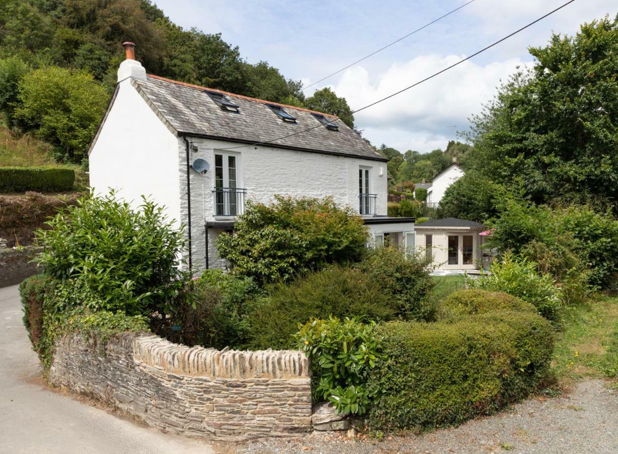 A Superb Bijou Retreat With Jacuzzi Near An Excellent Village Pub Yelverton Exteriör bild